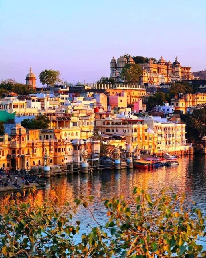Mohan Villa Guest House Udaipur Buitenkant foto